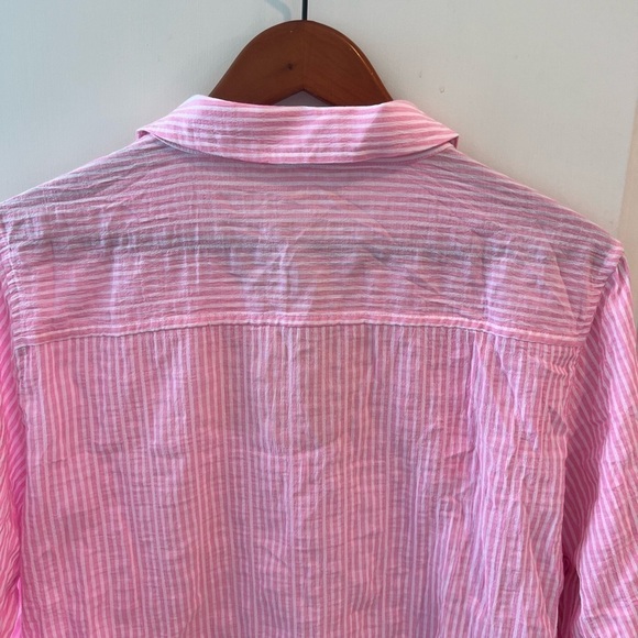 LILLY PULITZER SEA VIEW BUTTON DOWN TOP NWT - Picture 10 of 16